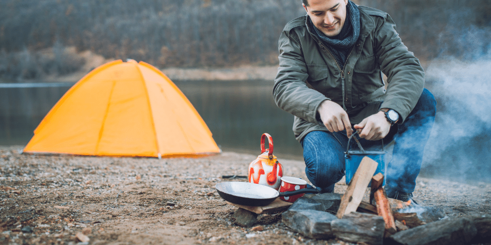 temporary outdoor camp for walkers